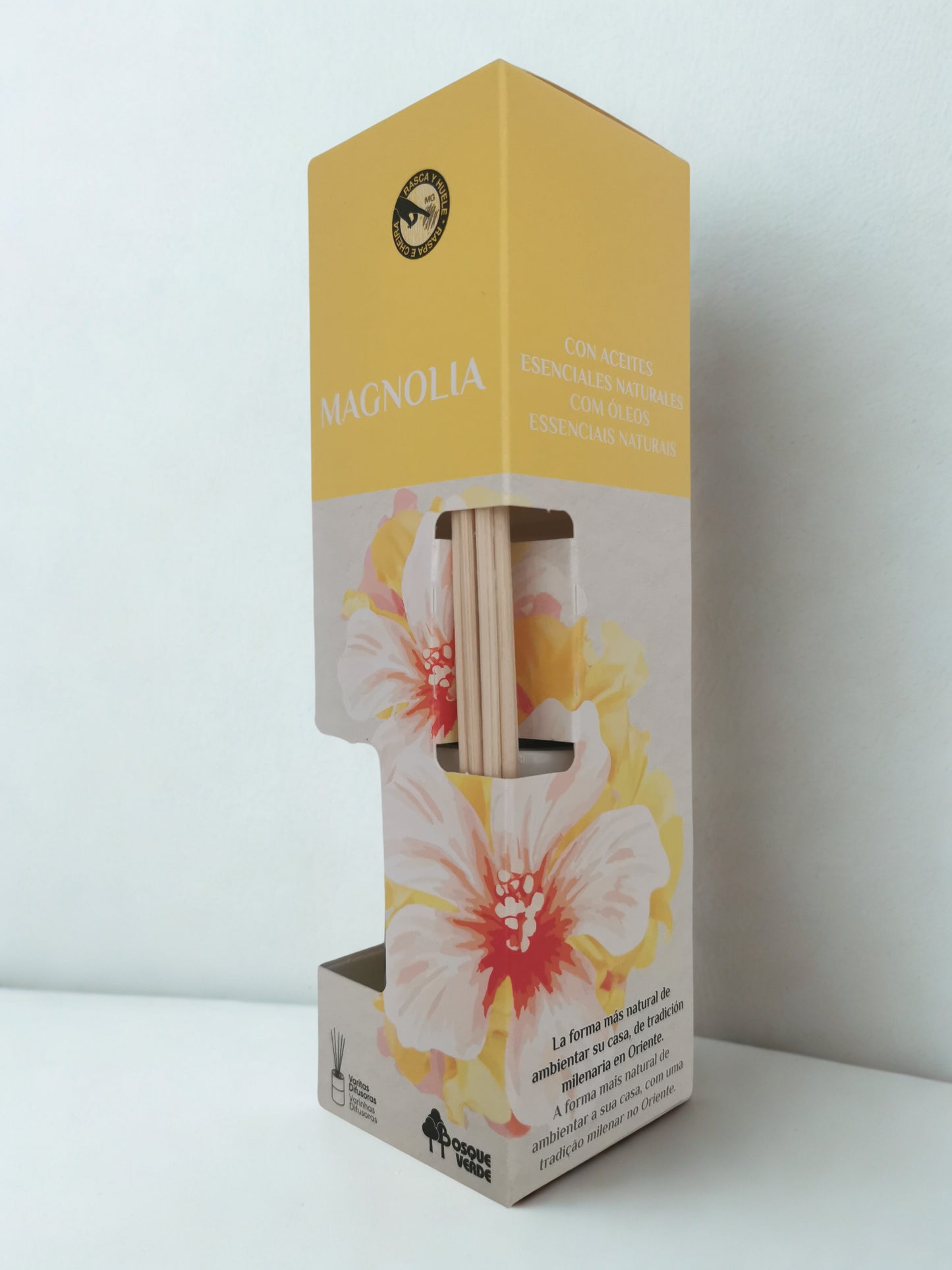 Magnolia Reed Diffuser,  Floral Home Fragrance, Long-lasting Spain scent, Cozy home style