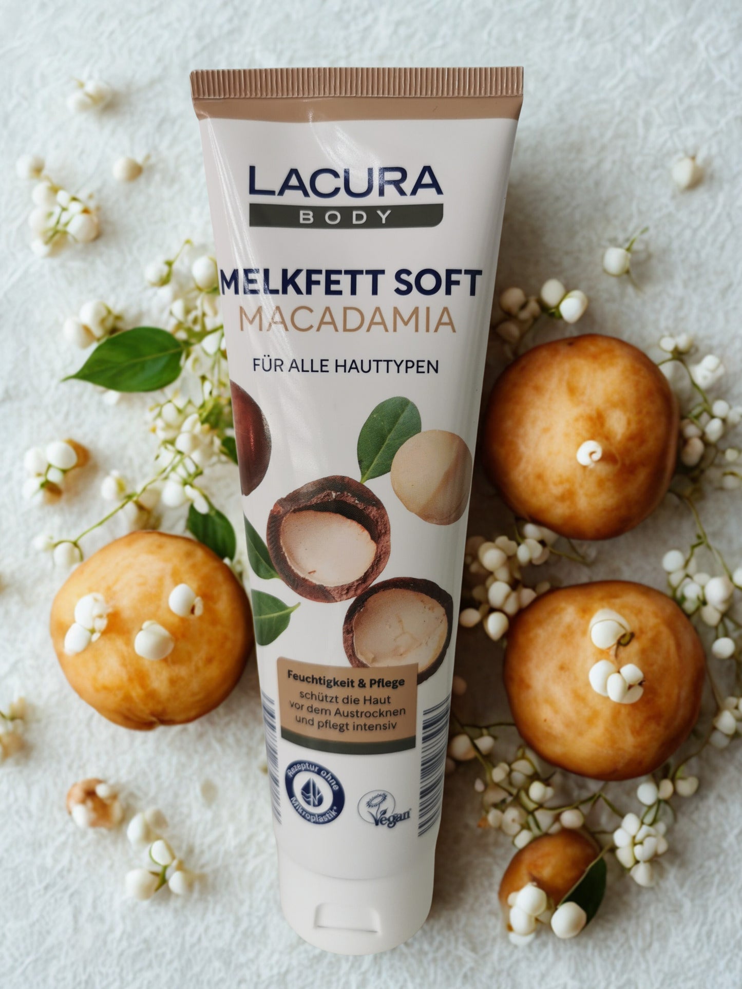 Lacura Body Melkfett Soft Macadamia – Moisturizing Cream for All Skin Types